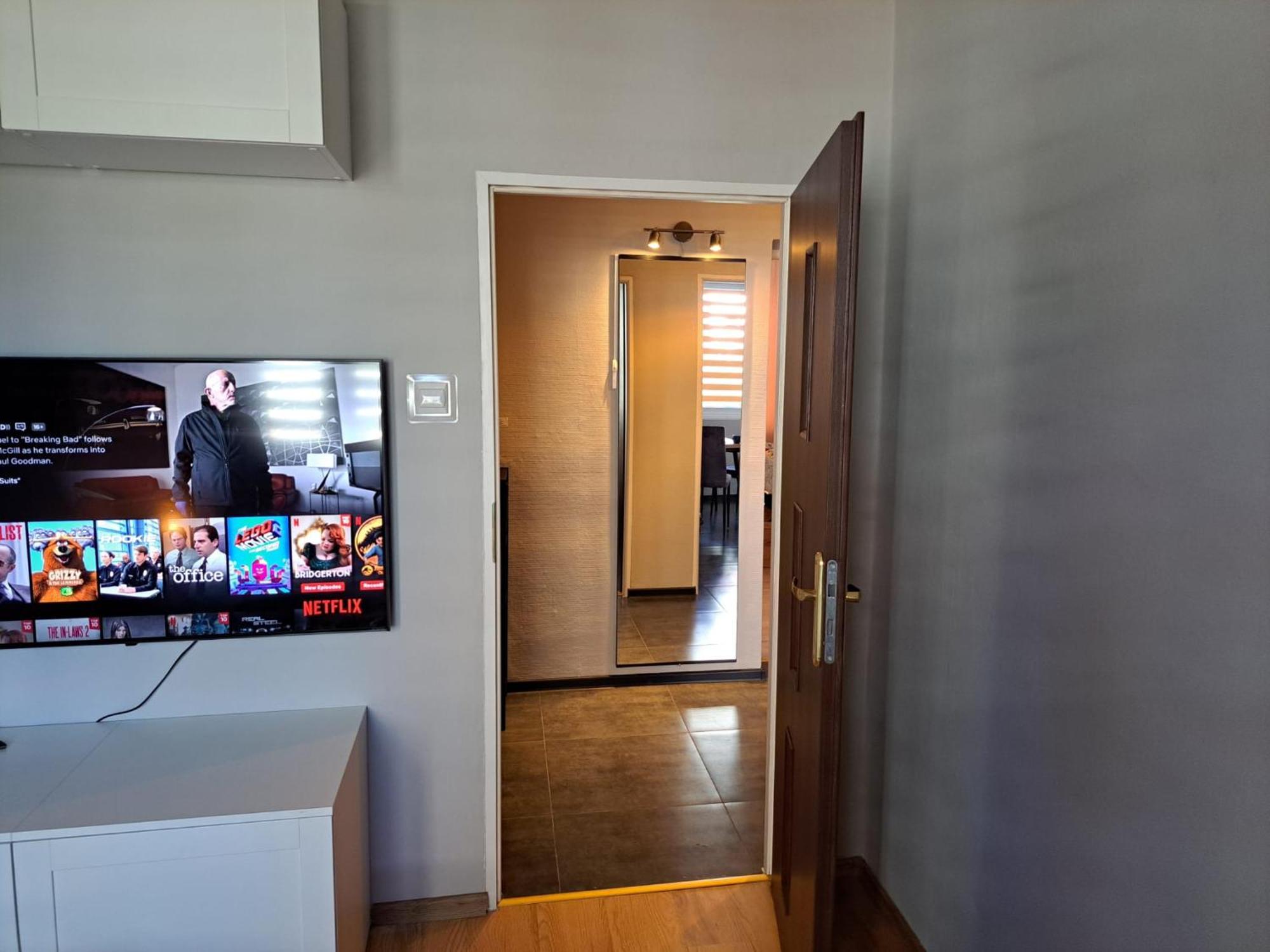 Comfortable Apartment Close To Spodek Katowice Luaran gambar